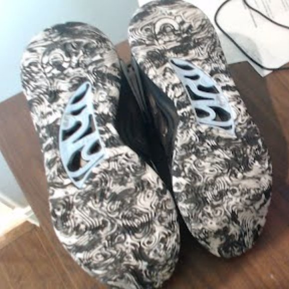 KD 15+Kyrie Infinitys main image 6